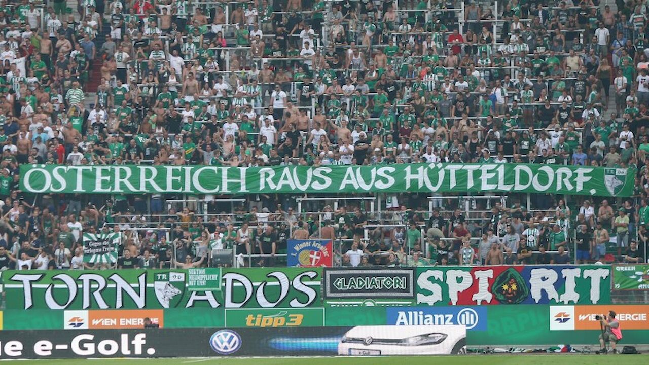 Rapid-Fans: "Österreich raus aus Hütteldorf"