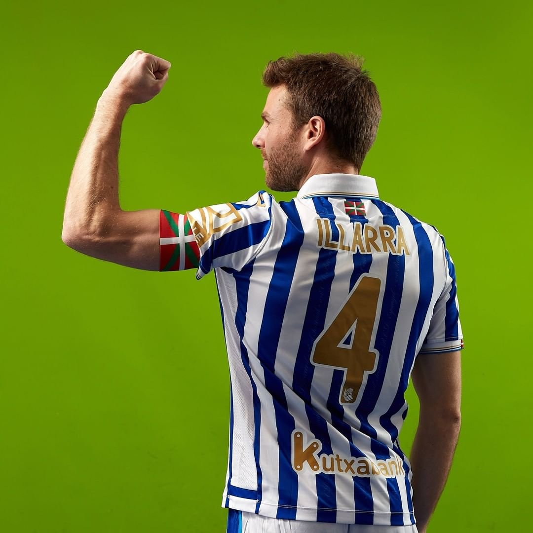 Stolz Auf Das Finale Real Sociedad Prasentiert Eigenes Trikot Fur Copa Del Rey