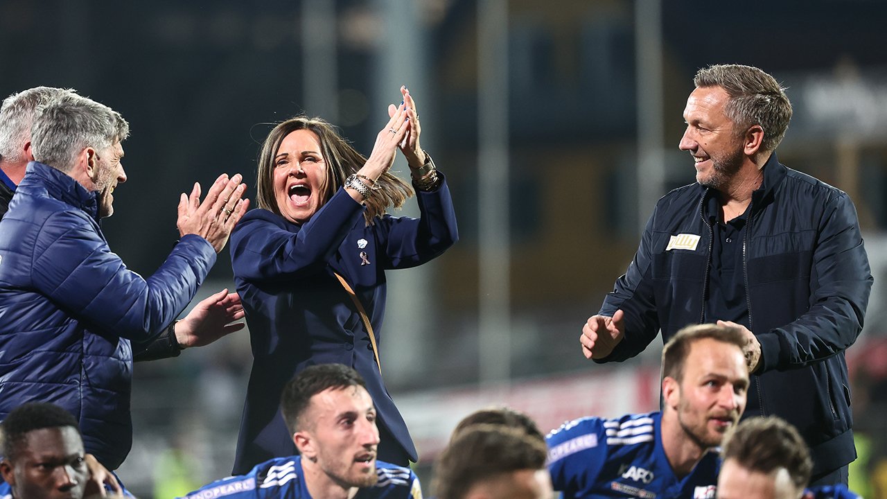 "Die Brigitte" Annerl spielt eine große Rolle für den Erfolg des TSV. Sie weiß zudem genau, dass ihr beim Fußball Expertise fehlt