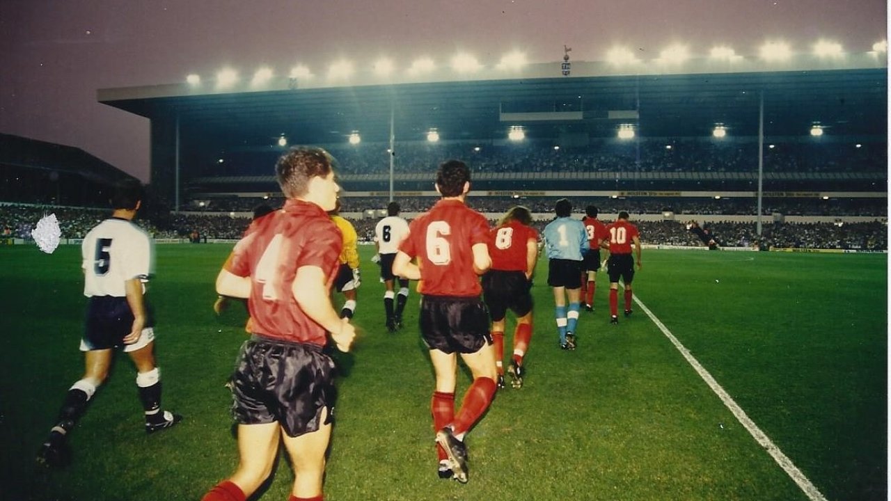Einlauf der Mannschaften in die White Hart Lane