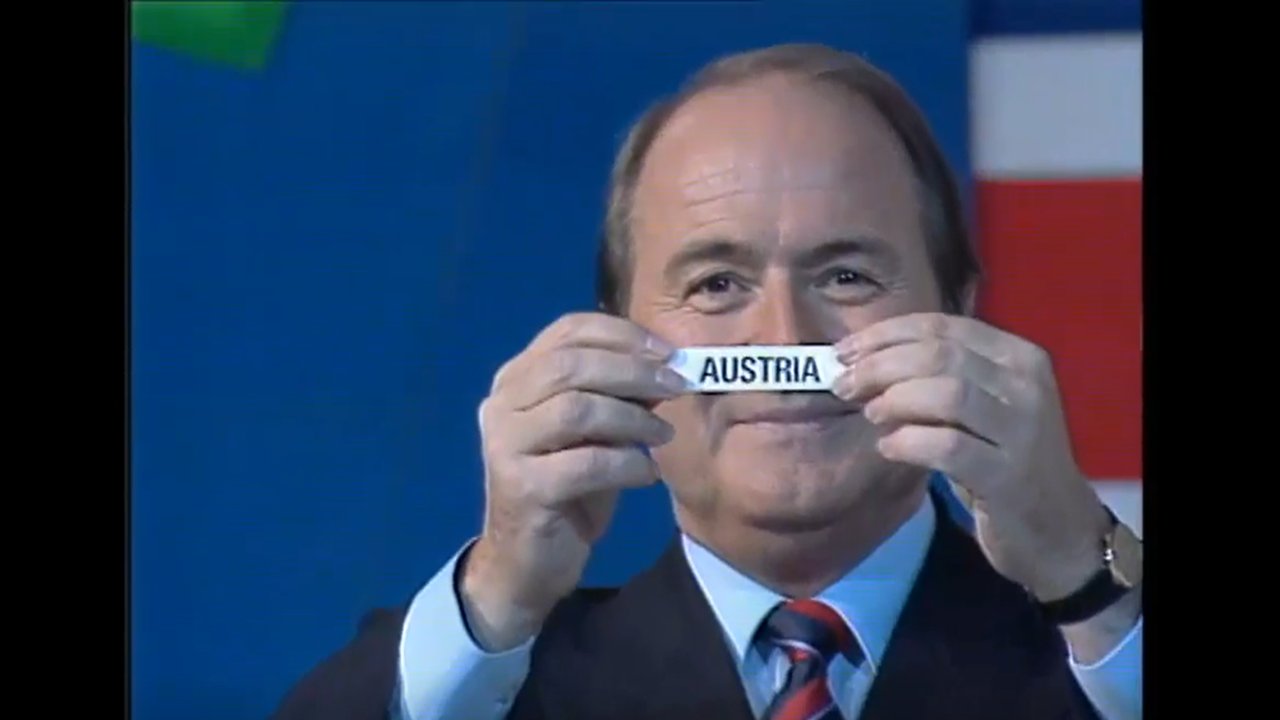 Sepp Blatter loste Österreich in Gruppe A