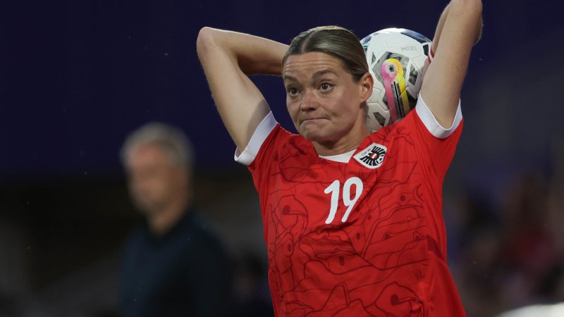 ÖFB-Teamspielerin Hanshaw: "Wir sind ja keine Maschinen"