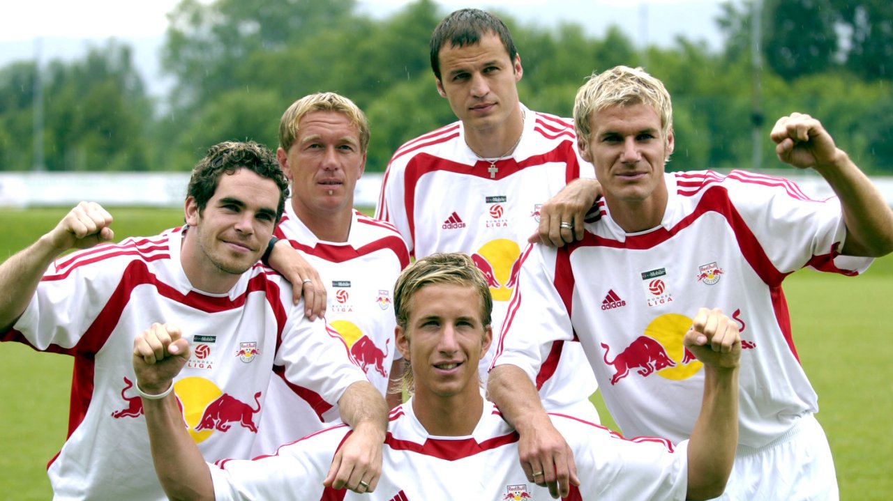 Die hochkarätig besetzte Salzburger Offensive um Janko: Wolfgang Mair, Christian Mayrleb, Vratislav Lokvenc, Alexander Zickler (v.l.n.r.)