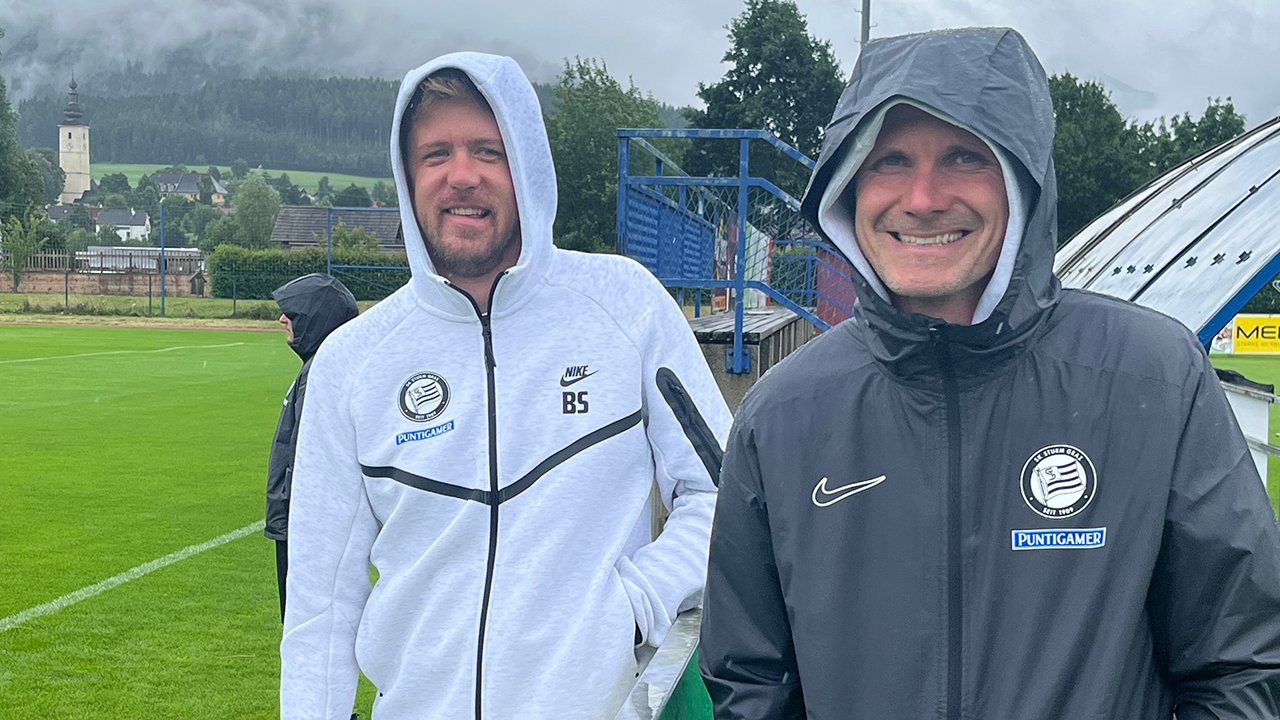 Benjamin Schunk und Geschäftsführer Sport Michael Parensen während des Trainingslagers in Irdning