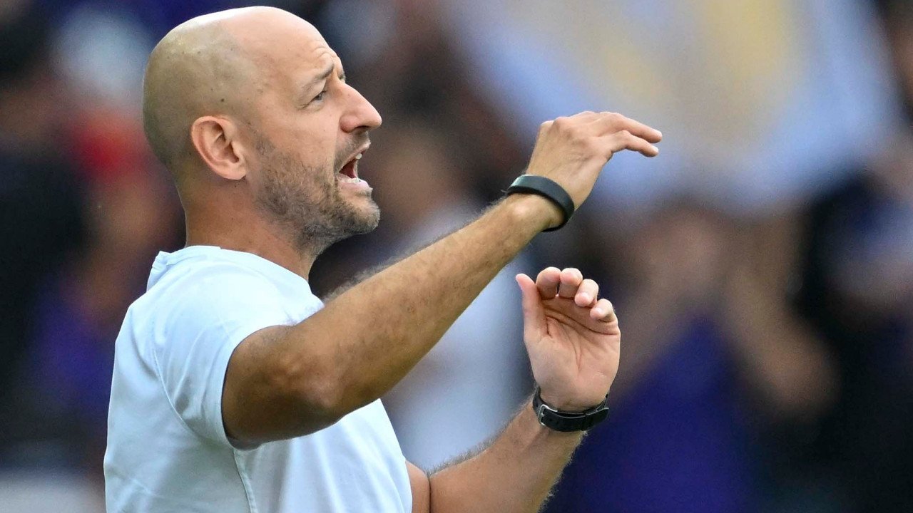 Coach Helm hat noch keinen Stamm gefunden