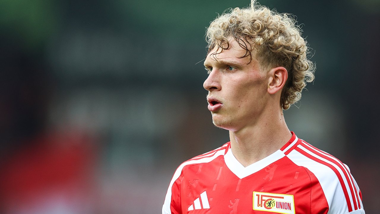 2024/25: 27 Einsätze, davon 17 in der Startelf (2 Tore, 2 Vorlagen)