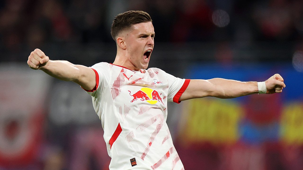 2024/25: 31 Einsätze, davon 18 in der Startelf (2 Tore, 1 Vorlage)