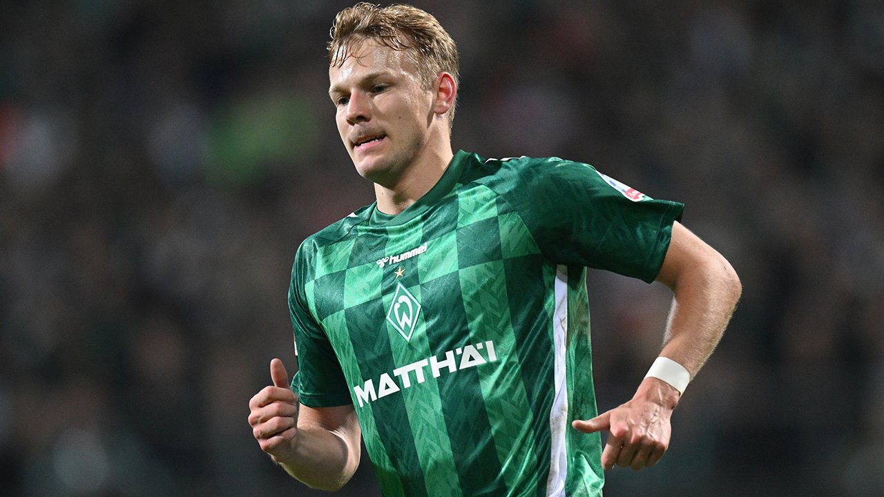 2024/25: 30 Einsätze, davon 13 in der Startelf (6 Tore, 2 Vorlagen)