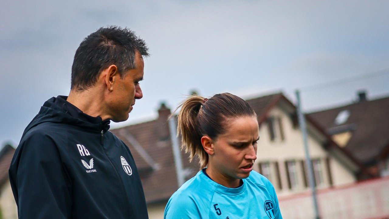 Dass Gligoroski heute Frauen-Trainer ist, liegt an einem kleinen Detail in seinem Lebenslauf