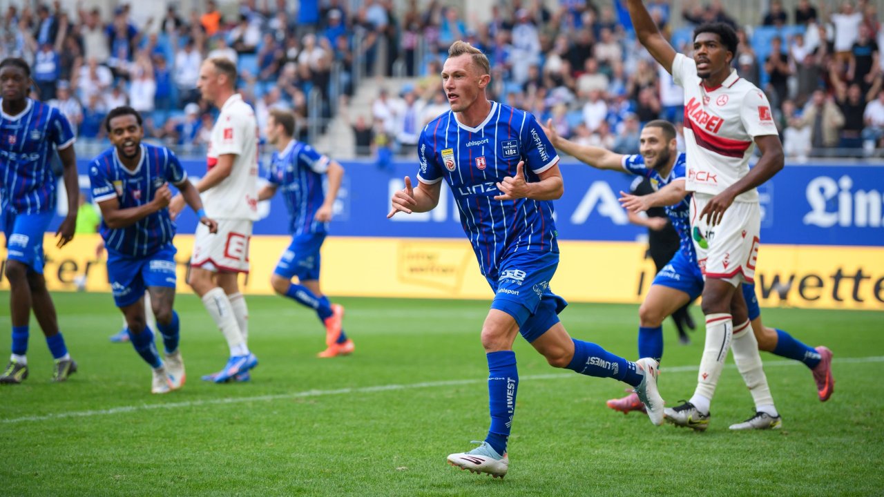 Seit Sommer 2024 kickte Goiginger wieder für Blau-Weiß