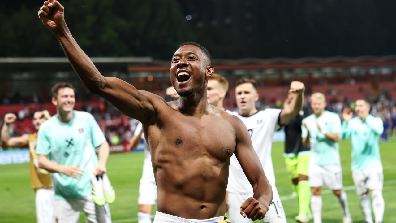 These: Zuletzt in Entscheidungsspielen immer geschwächelt: Österreich sollte Rumänien am Samstag alle Daumen drücken, um es nicht auf ein Finale am Dienstag ankommen zu lassen.