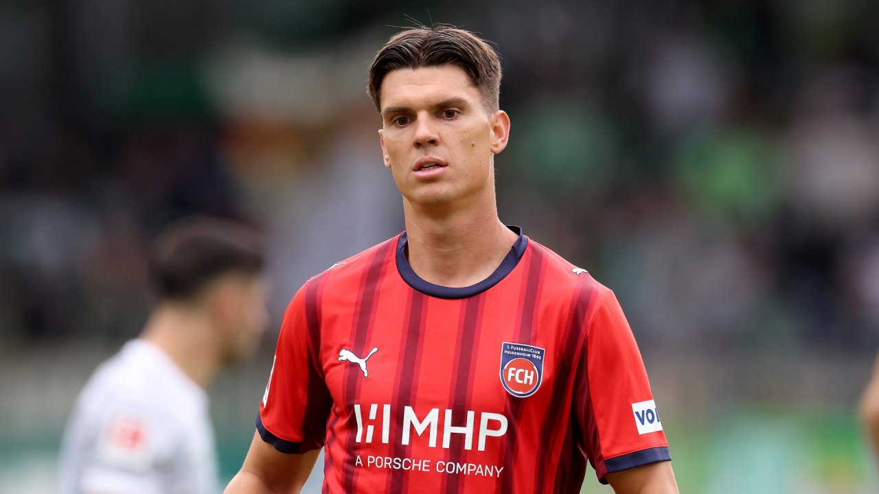 Einsätze Hinrunde: 12 Spiele.