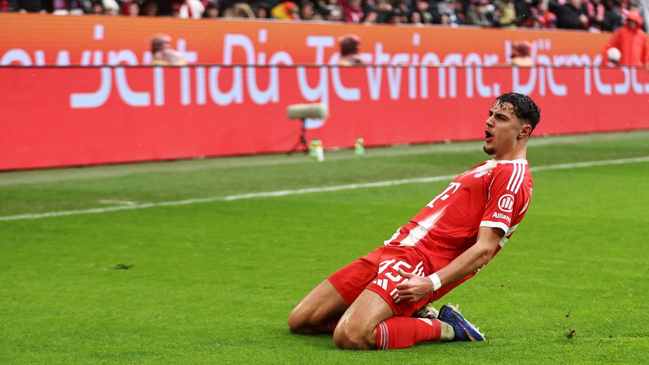 Aleksandar Pavlovic durchlief unter Danny Galm die U19 des FC Bayern