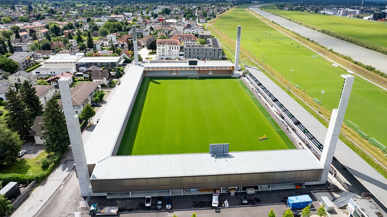 Das neue Reichshofstadion (Sun Minimeal Arena) bietet Platz für 5.138 Zuschauer.