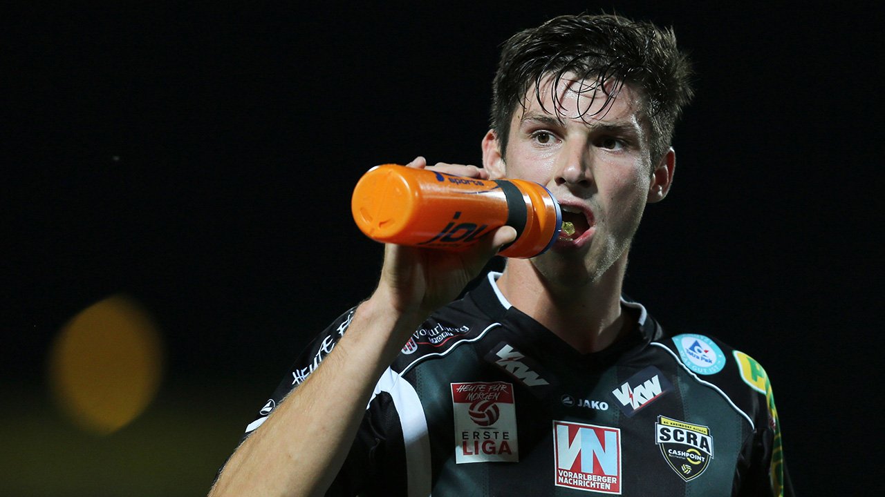 Benedikt Zech spielte bereits von 2012 bis 2019 für den SCR Altach, ehe er sechs Jahre für Pogon Stettin kickte. 2025 kehrte er ins Ländle zurück.