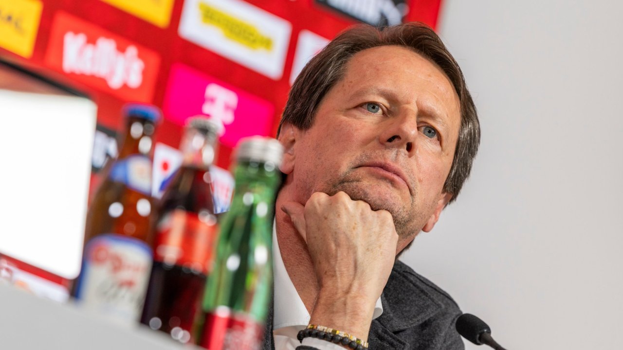Schöttel: "Übliche Phrasen zu dreschen, interessiert mich nicht"