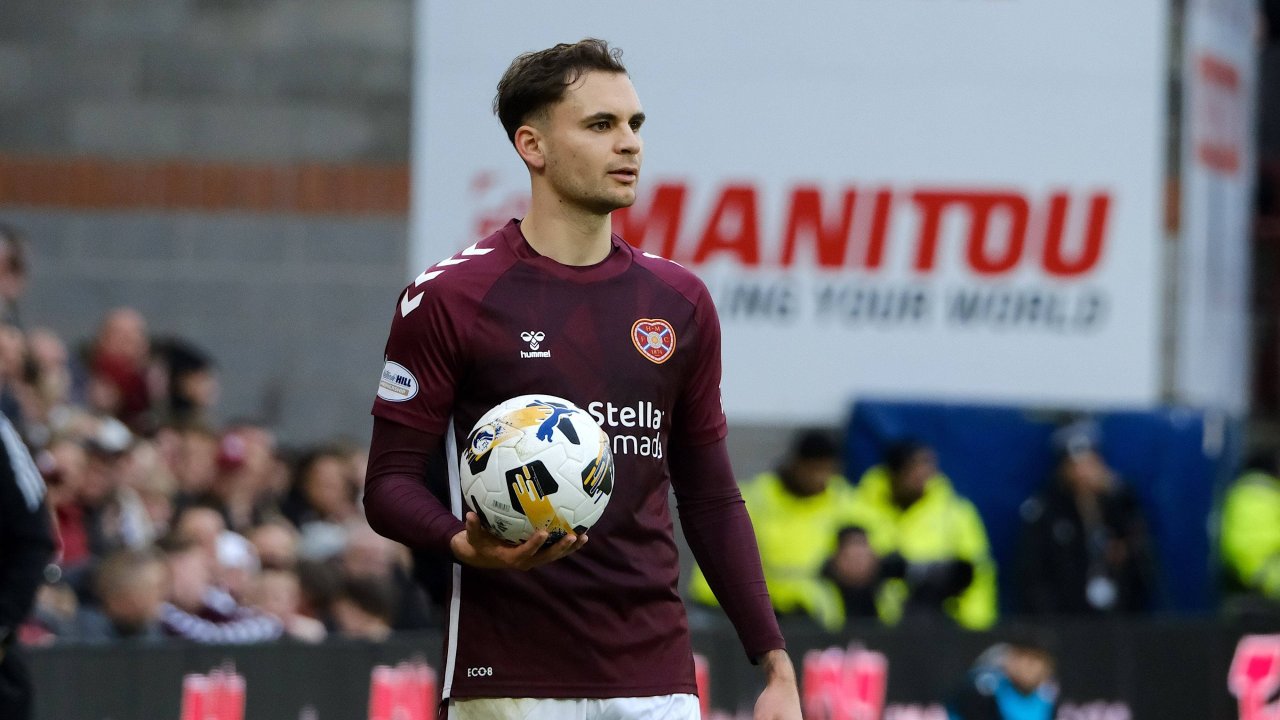 Mit Michael Steinwender steht der nächste Österreicher bei den Hearts unter Vertrag