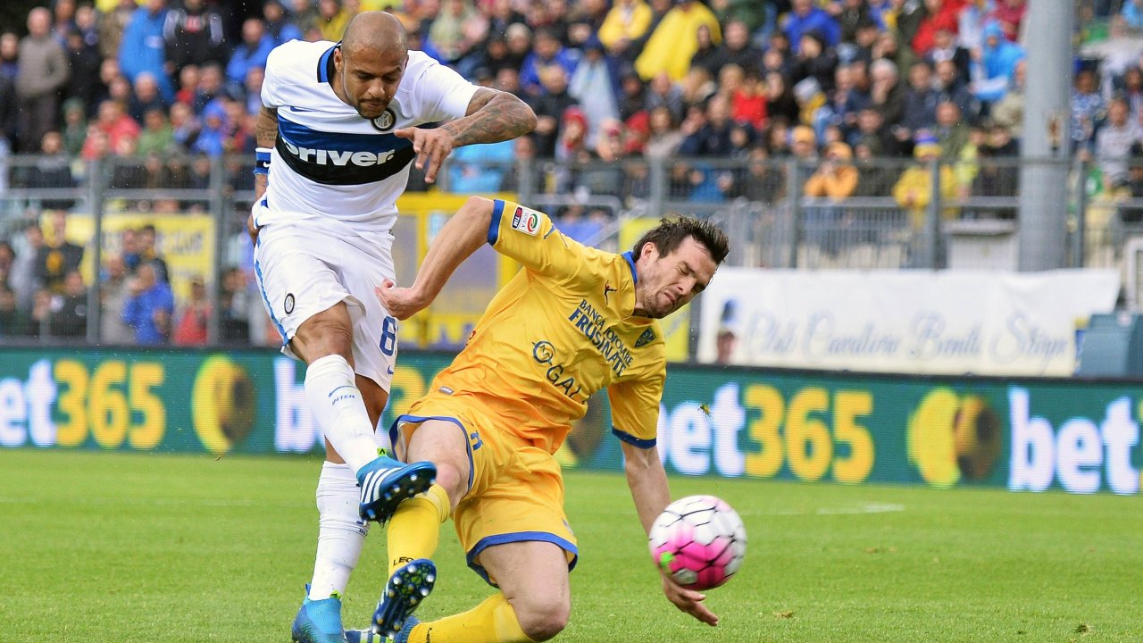 Mit Frosinone Calcio spielte Gucher in der Serie A und bekam es dabei mit Stars wie Felipe Melo zu tun.