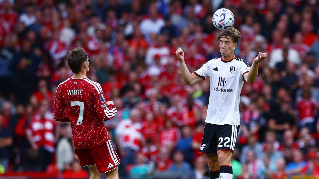Bereits in seinem ersten Startelf-Einsatz für Fulham durfte sich Affengruber an der Anfield Road mit Wirtz und Co. messen. Am Ende gab es ein 0:0.