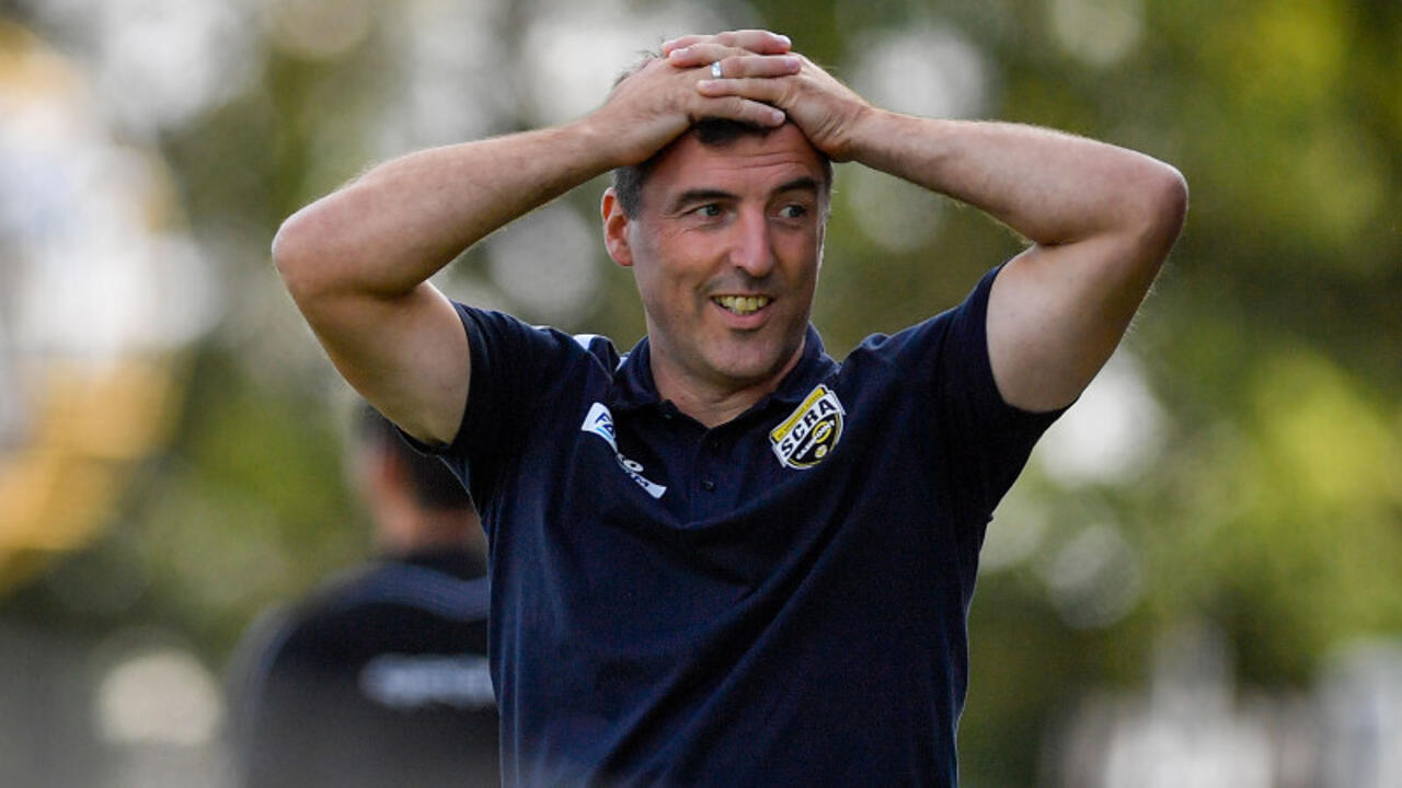 Cheftrainer Joachim Standfest muss sich für den Auftakt gegen die WSG etwas einfallen lassen.