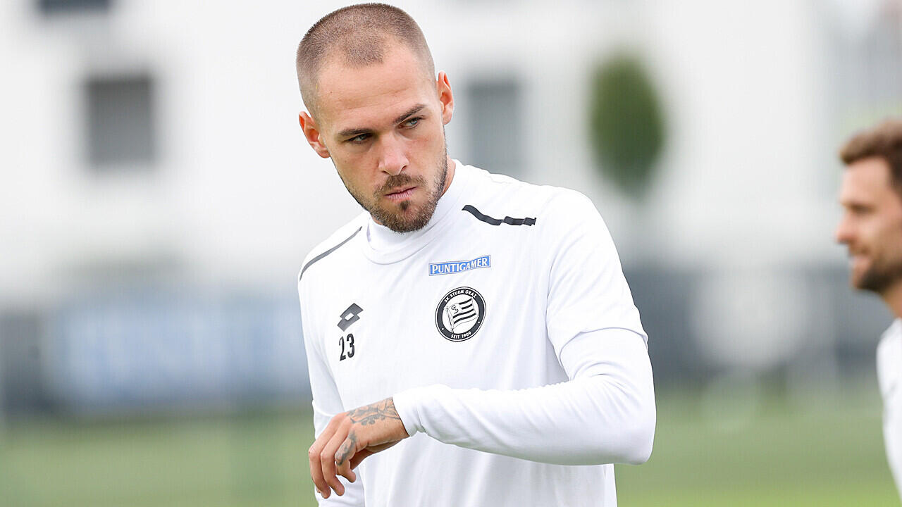 Verteidiger Lukas Spendlhofer im Trikot von Sturm Graz (2020)