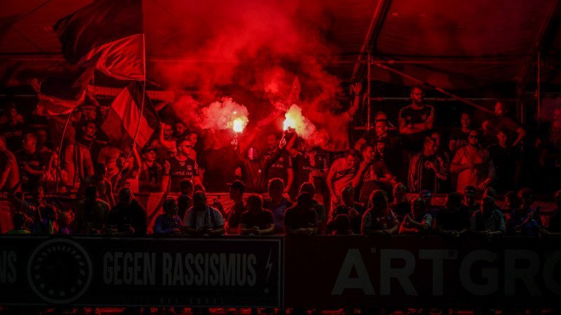 Hooligan-Schlägerei mit österreichischer Beteiligung: Deutsche Polizei ermittelt