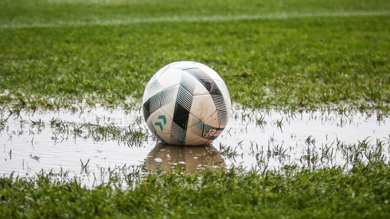 Finanzzahlen: Die Hälfte der Bundesliga-Klubs schreibt rote Zahlen
