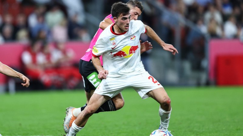 Transfer? Laut Medien verhandelt Salzburgs Roko Šimić mit Eintracht Frankfurt