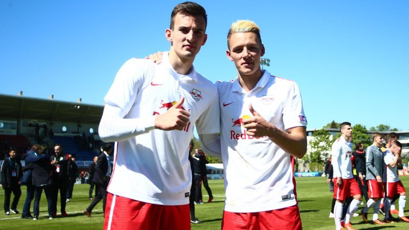 Mergim Berisha (Links) mit Hannes Wolf (Rechts)