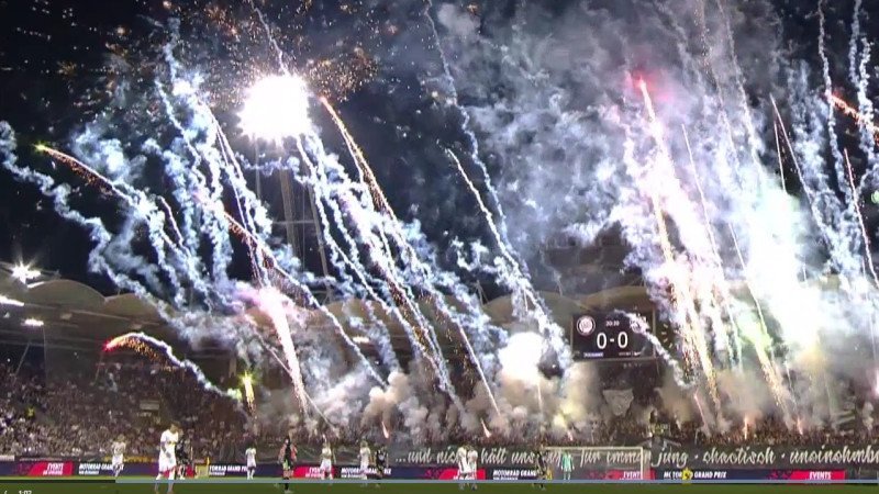 Sturm: Harte Strafe nach Pyro-Feuerwerk?