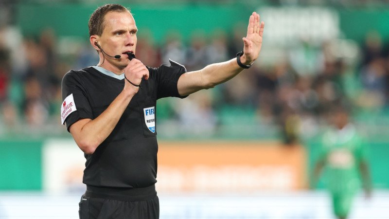 "Gegen Türe getreten": Heftige Kritik an ÖFB-Referees nach Europacup-Einsatz