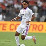 Transfer: Emanuel Aiwu steht vor Wechsel nach England