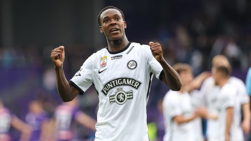 Medien: RC Strasbourg bietet über 10 Millionen Euro für Emanuel Emegha