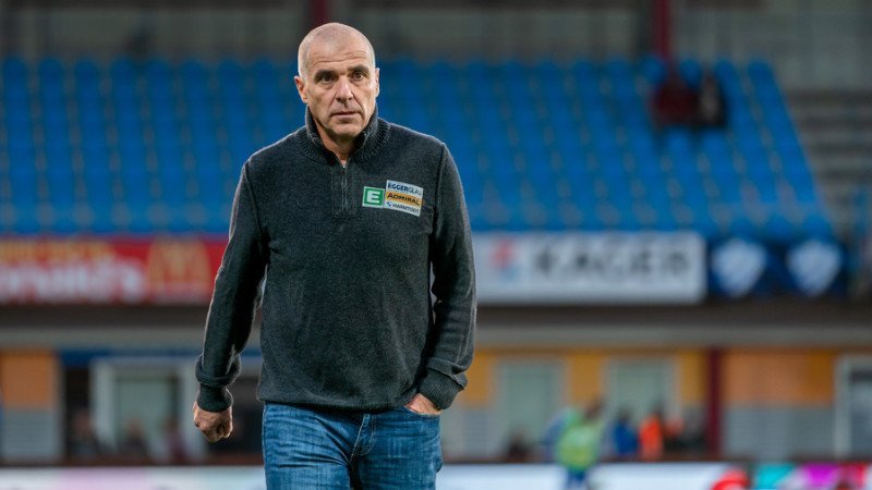 Klaus Schmidt: "Sehe mich als Trainer mit einer Zusatzqualität"
