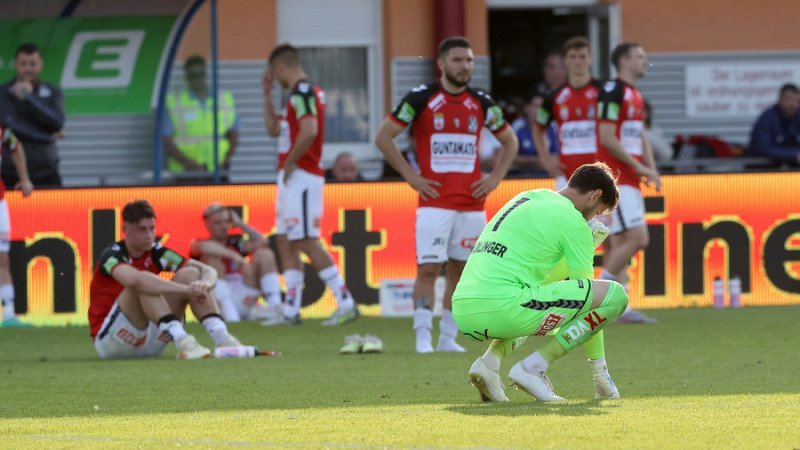 SV Ried steigt aus der Bundesliga ab - Präsident Daxl tritt zurück