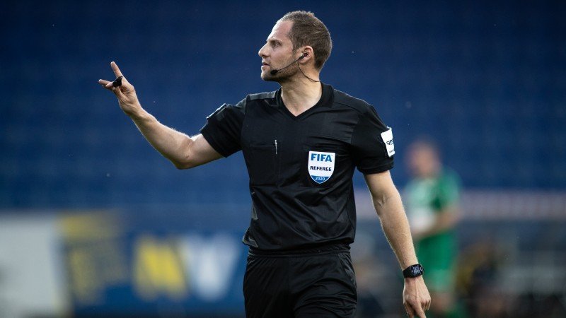 Harald Lechner vor Bundesliga-Start als VAR: "Es beginnt ein neues Zeitalter"