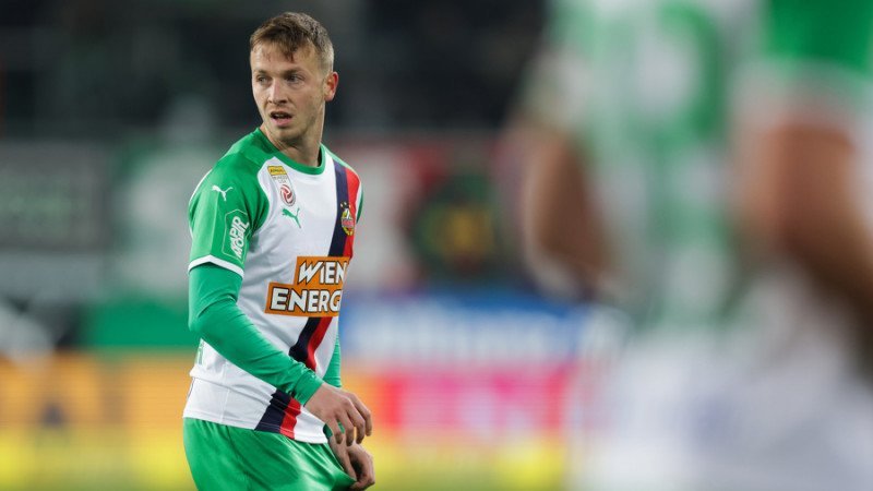Philipp Schobesberger trainiert beim SCR Altach mit