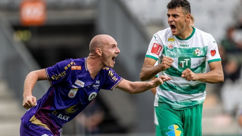 Raffael Behounek: "Wollte im Sommer eigentlich den Verein verlassen“