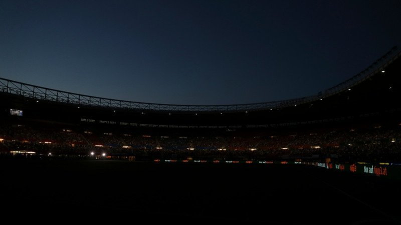 Neues Stadion oder Lichter aus in Wien [91. Minute]