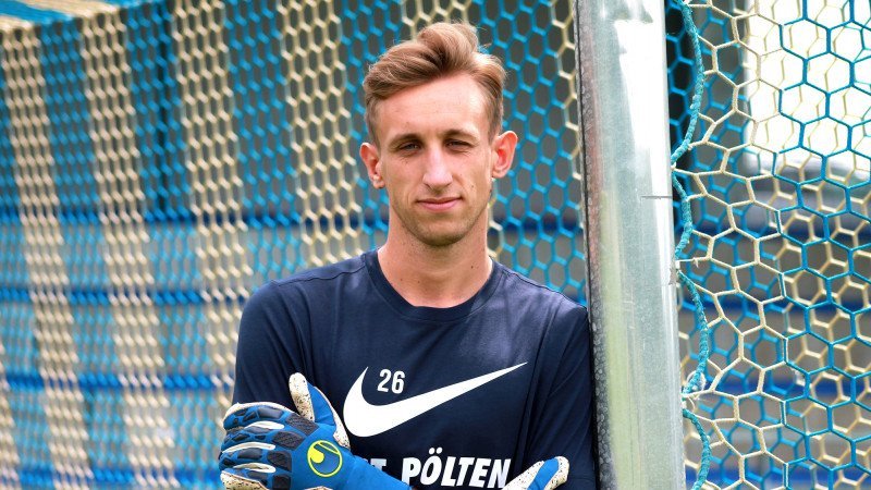 Thomas Turner von Vorwärts Steyr zum SKN St. Pölten