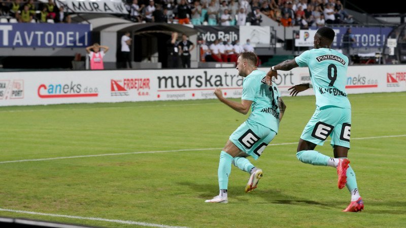 Top 2: SK Sturm