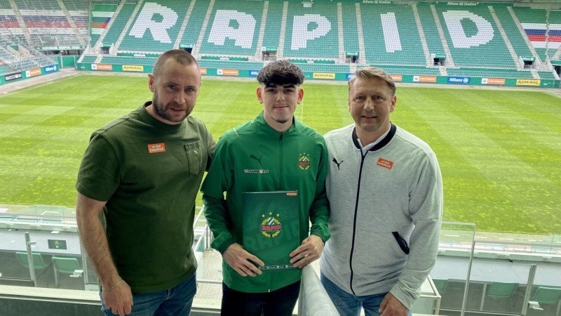 SK Rapid Wien bindet drei Youngsters
