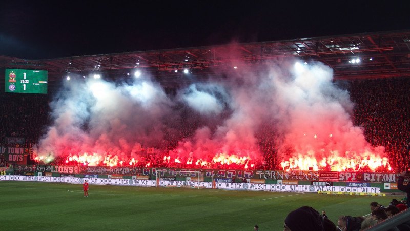 335. Wiener Derby: Die besten Fan-Bilder von Rapid und Austria