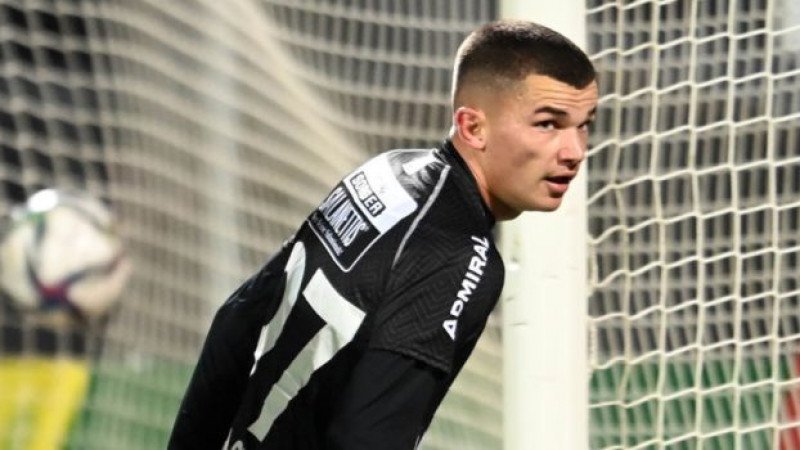 WAC bindet Abwehrtalent Adis Jasic