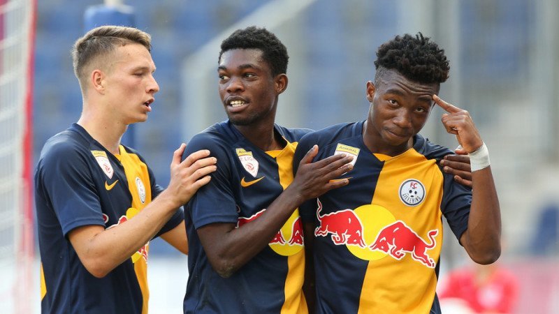 Liefering Jahresmeister 2021, Klagenfurt mit nur 17 Spielen Top10 - die Jahrestabelle der 2. Liga