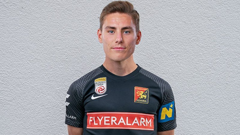 Flyeralarm Admira verpflichtet Jan Vodhanel