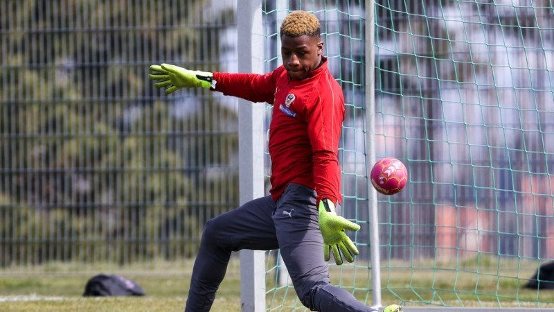 Dinamo Zagreb an Sandali Conde interessiert