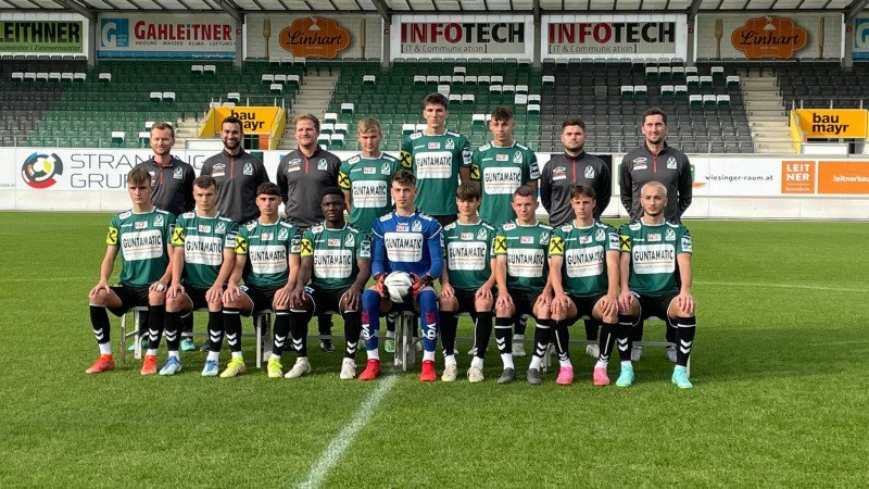 SV Ried: Verträge für 13 junge Talente