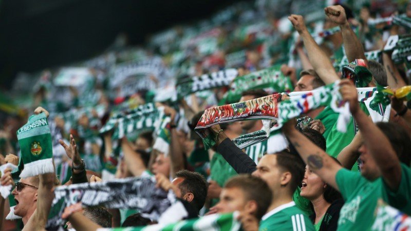 Rund 15.000 Rapid-Fans waren im Stadion