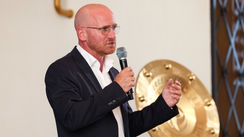 9.000 Fans pro Bundesligaspiel: Wie realistisch ist die Ebenbauer-Vision?